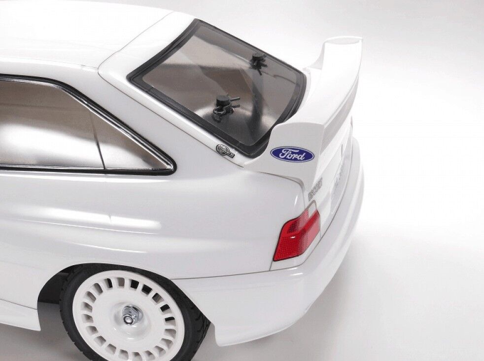 Tamiya TT-02 Ford Escort Custom - Imagen 3