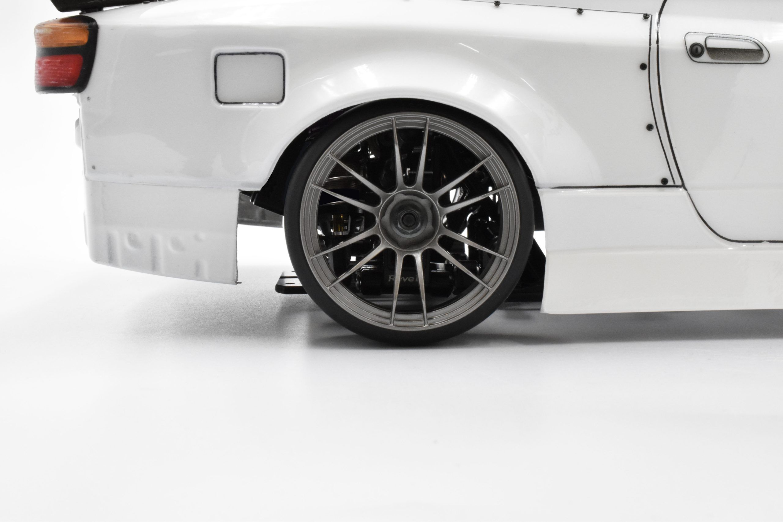 Llanta drift Reve D UL12 gunmetal +6offset - Imagen 4